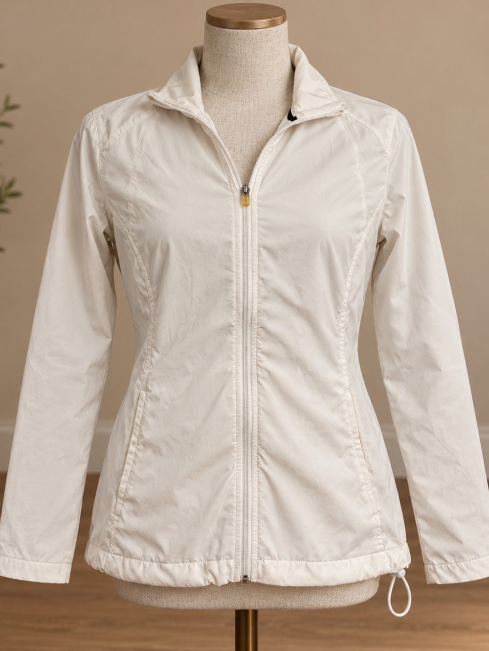 Lady Hagen White Zip Front Jacket Size S